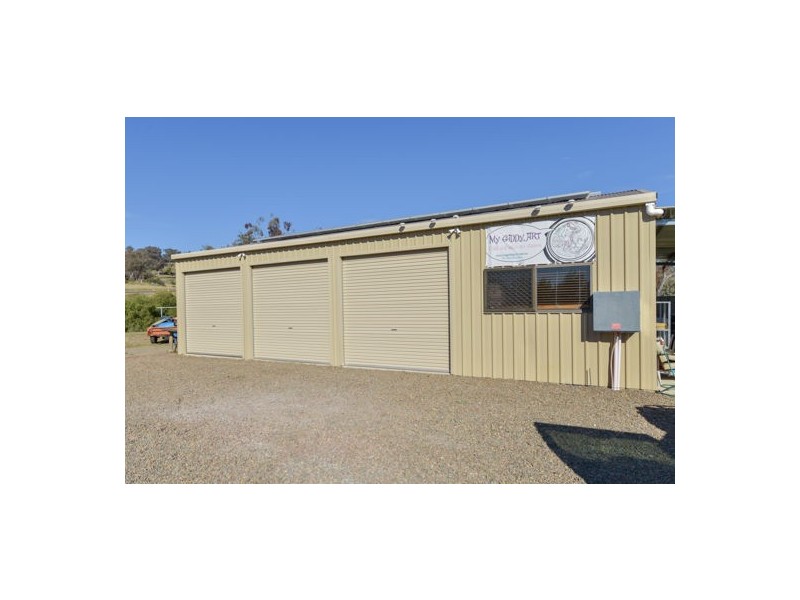 12 Brushtail Drive, Tamworth NSW 2340
