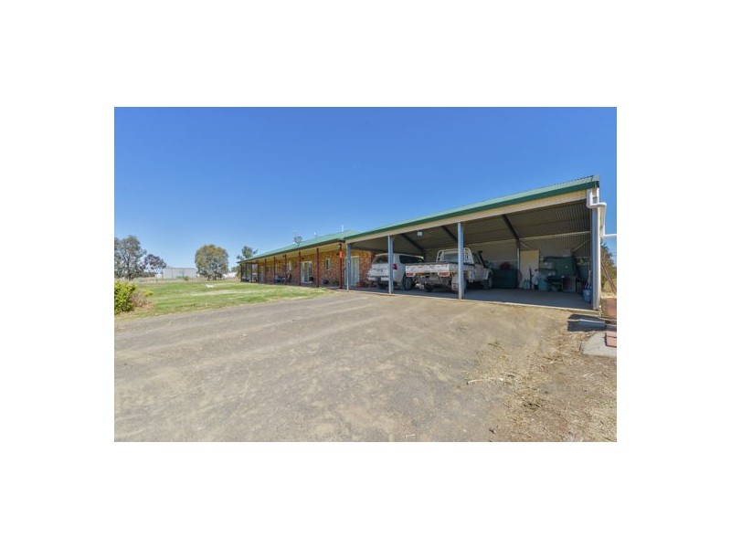 ‘Riverwood’ 560 Wallamore Road, Tamworth NSW 2340
