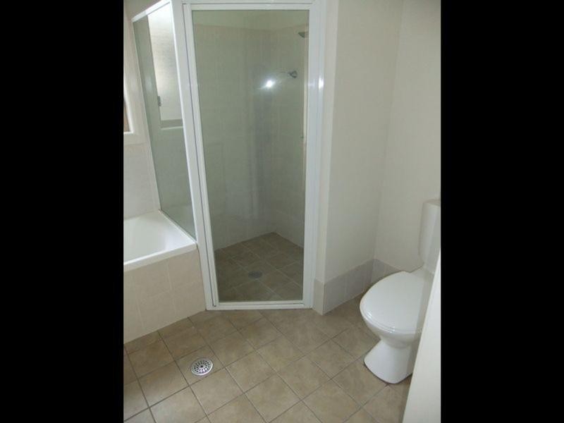 4 Tasman Place, Tamworth NSW 2340