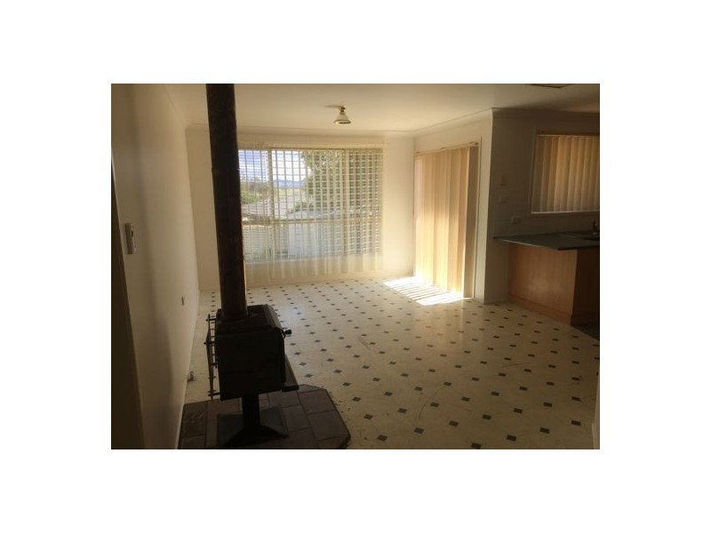 21 Glengarvin Drive, Tamworth NSW 2340