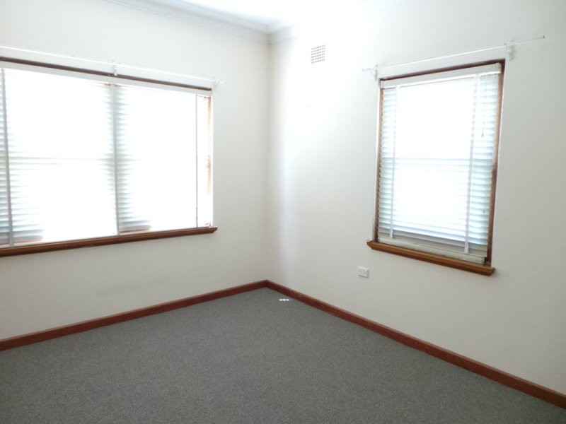 109 Crown Street, Tamworth NSW 2340