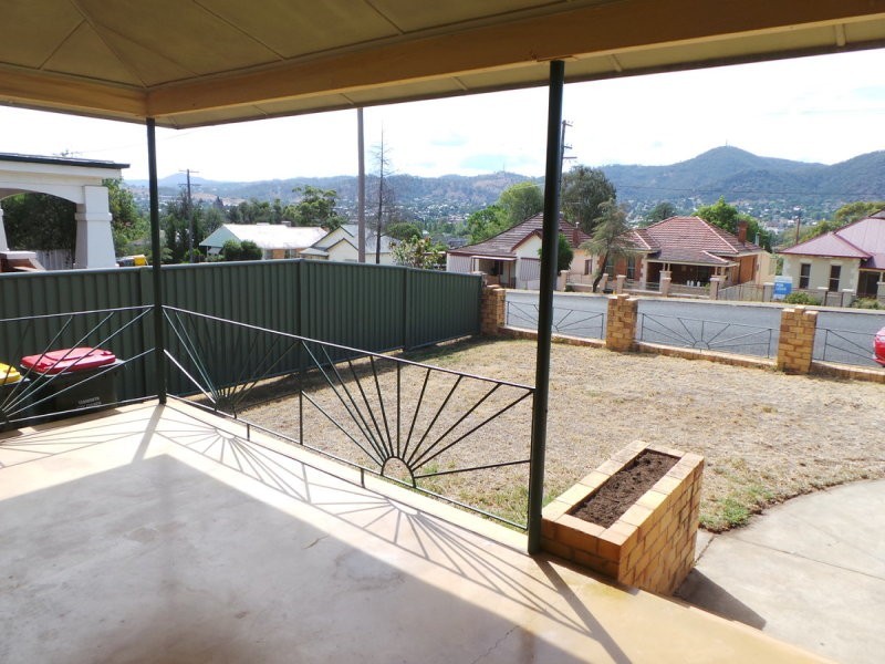 109 Crown Street, Tamworth NSW 2340