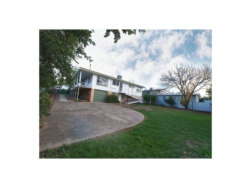 66 Hillvue Road, Tamworth NSW 2340