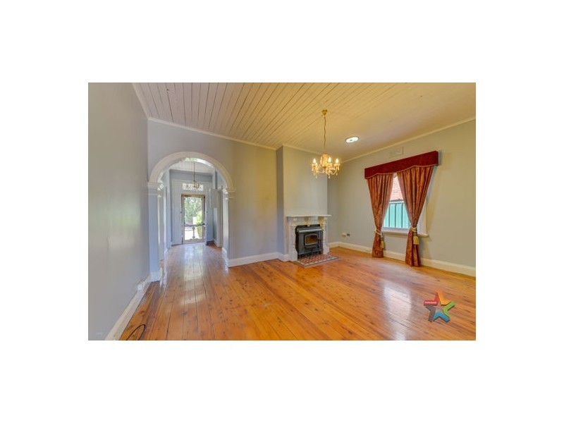 45 Carthage Street, Tamworth NSW 2340