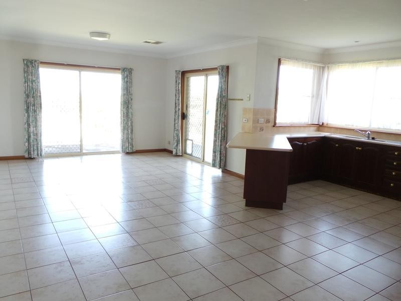 9 Napier Street, Tamworth NSW 2340
