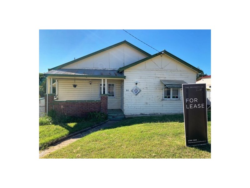 86 Crown Street, Tamworth NSW 2340