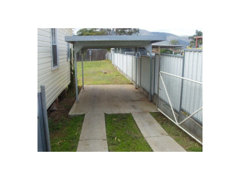 86 Crown Street, Tamworth NSW 2340