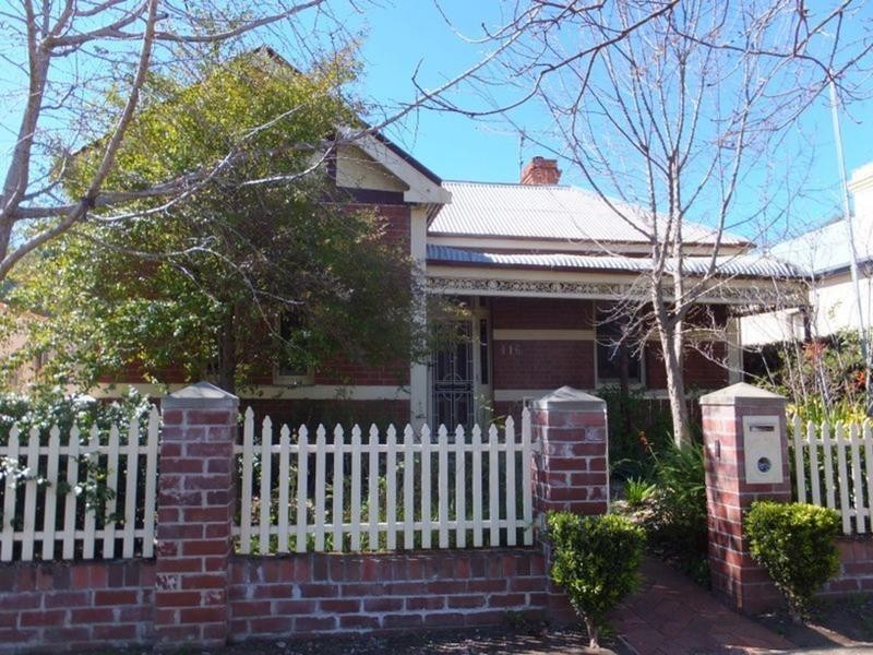 116 Carthage Street, Tamworth NSW 2340