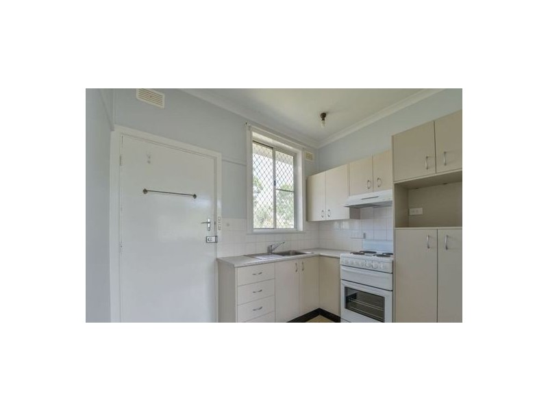 12 Thompson Crescent, Tamworth NSW 2340