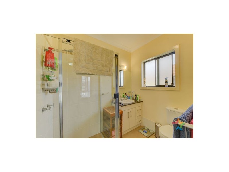 19 Kalinda Place, Tamworth NSW 2340