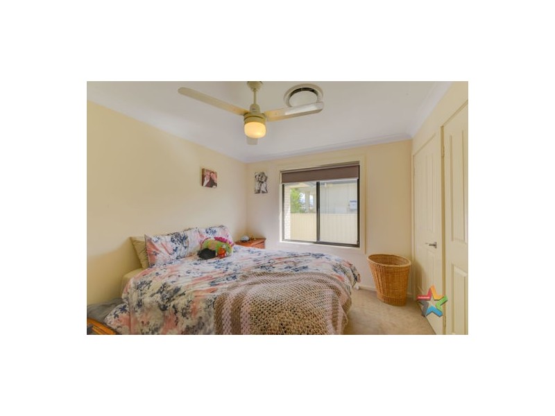 19 Kalinda Place, Tamworth NSW 2340