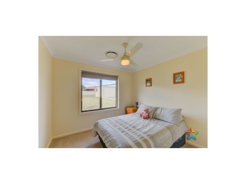 19 Kalinda Place, Tamworth NSW 2340