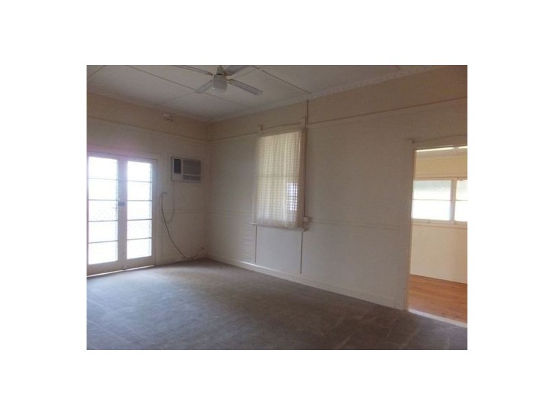 113 Ebsworth Street, Tamworth NSW 2340