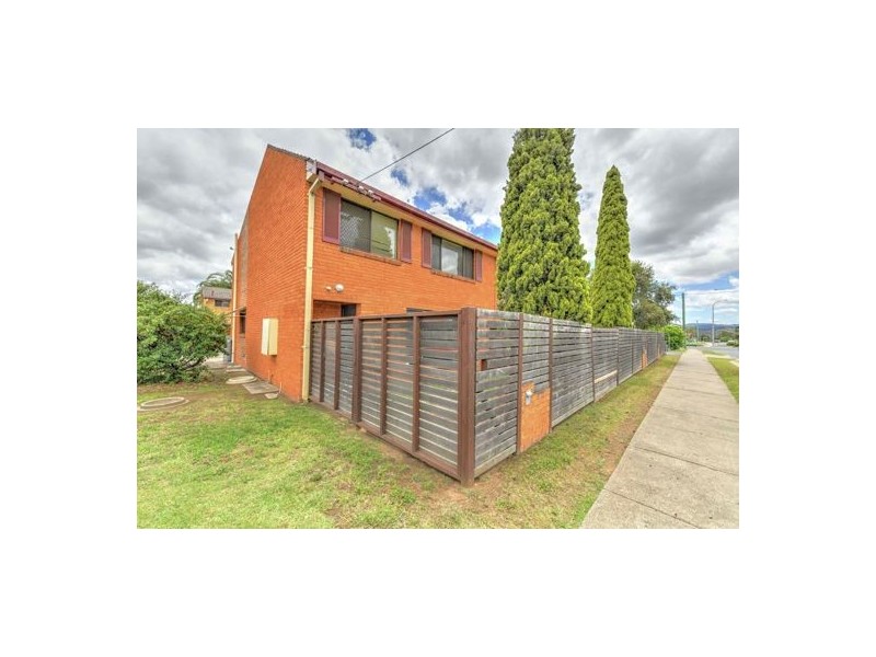 1/33 Florence Lane, Tamworth NSW 2340