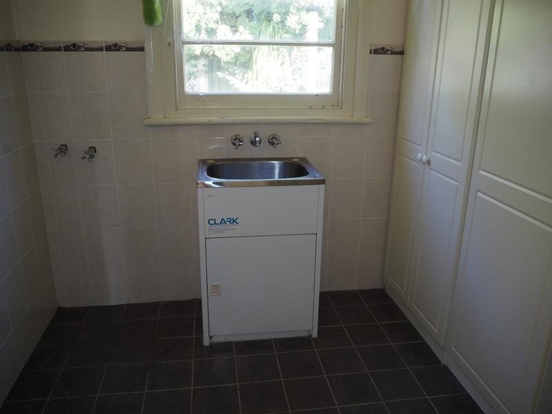 26 Woodstock Street, Tamworth NSW 2340