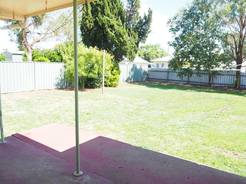 26 Woodstock Street, Tamworth NSW 2340