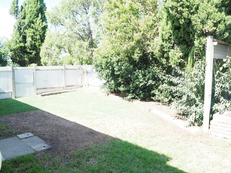 26 Woodstock Street, Tamworth NSW 2340