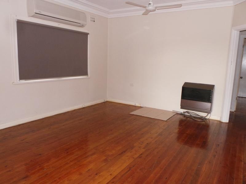 76 Belmore Street, Tamworth NSW 2340