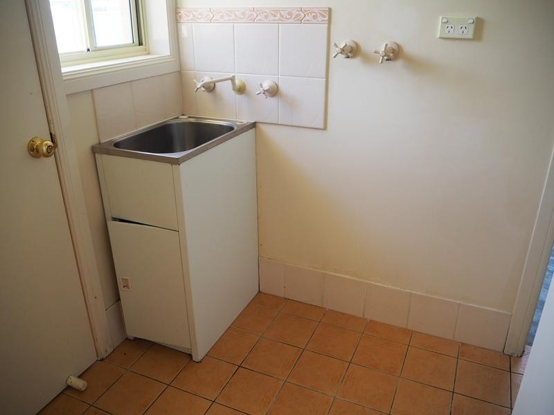 15 Banks Street, Tamworth NSW 2340