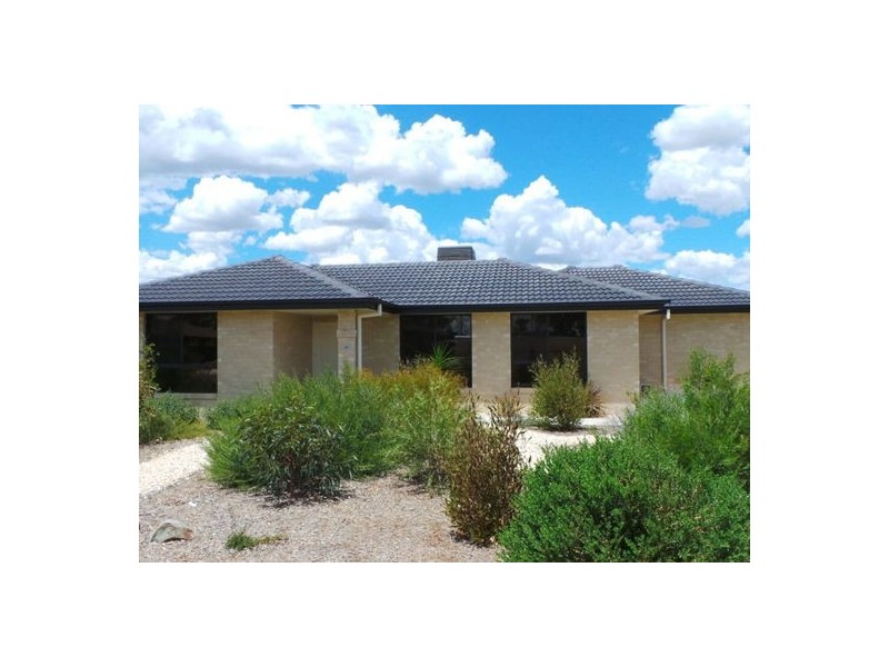22 Cunningham Street, Tamworth NSW 2340