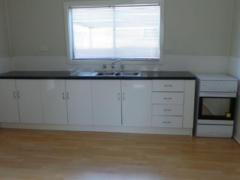 2/82 Griffin Avenue, Tamworth NSW 2340