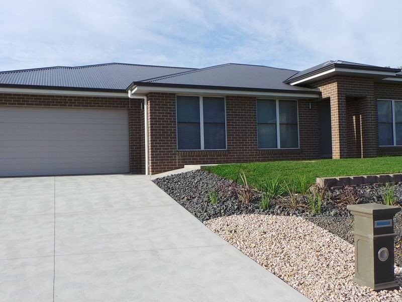2 Kaputar Close, Tamworth NSW 2340