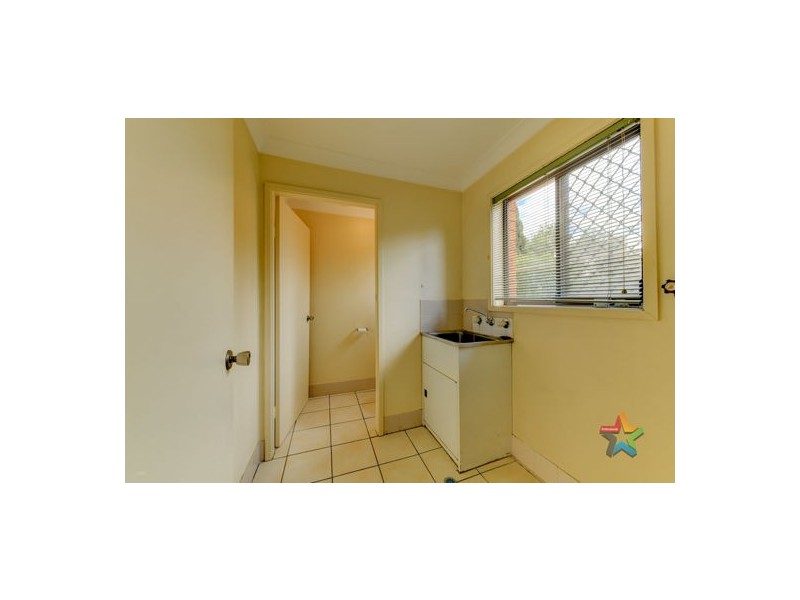 2/33 Florence Lane, Tamworth NSW 2340