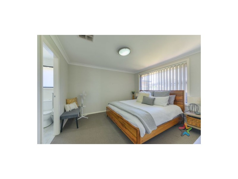 11 Wagtail Close, Tamworth NSW 2340