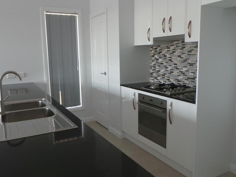 13 Kingham Street, Tamworth NSW 2340