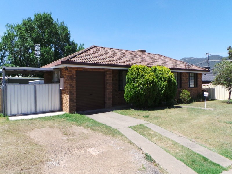 20 Margaret Street, Tamworth NSW 2340