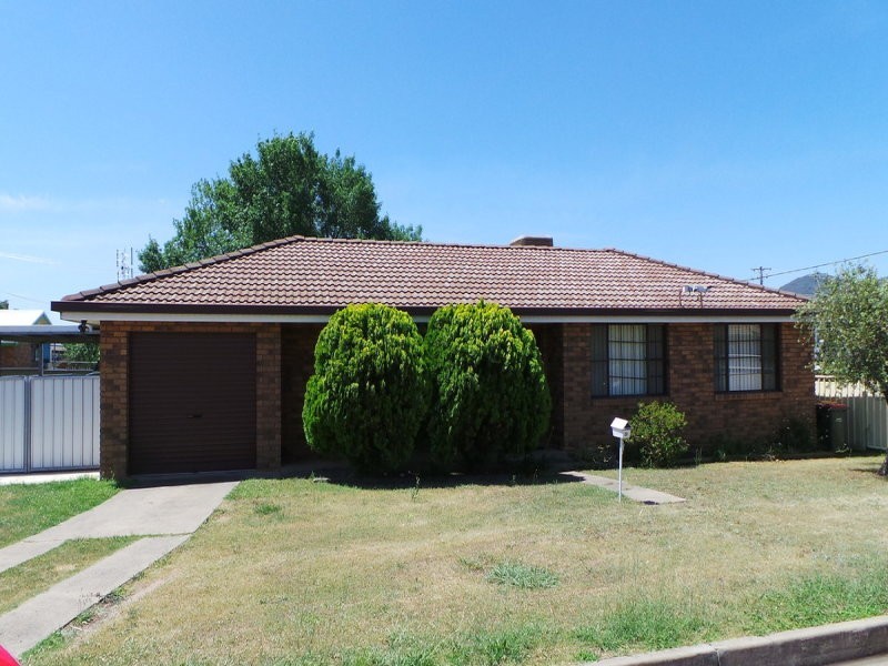 20 Margaret Street, Tamworth NSW 2340