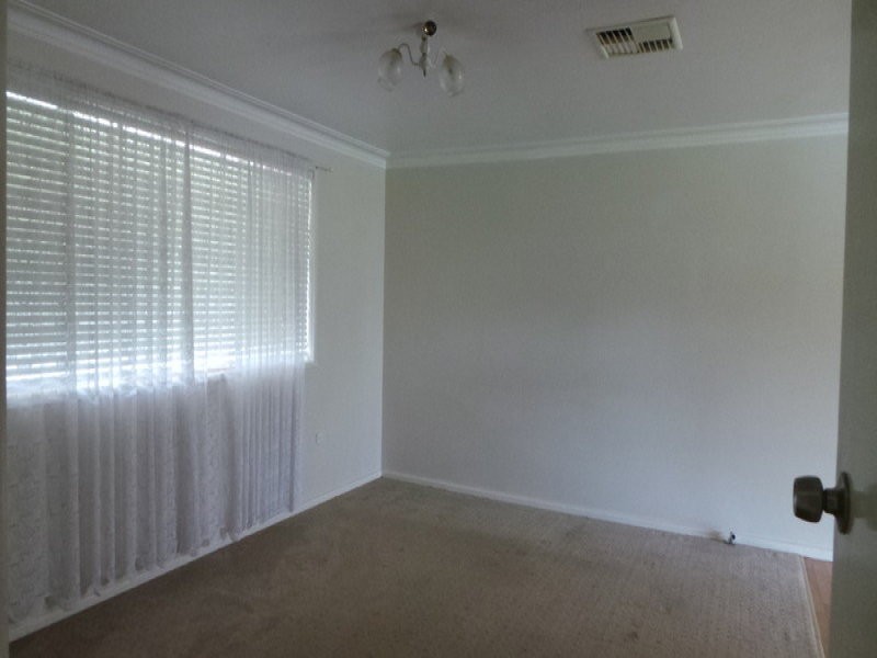 15 Kurrawan Street, Tamworth NSW 2340