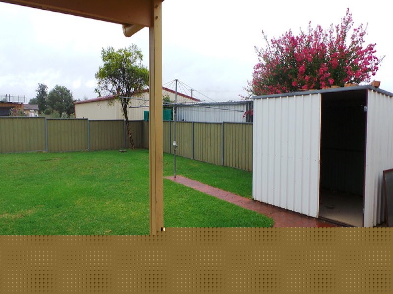 15 Kurrawan Street, Tamworth NSW 2340