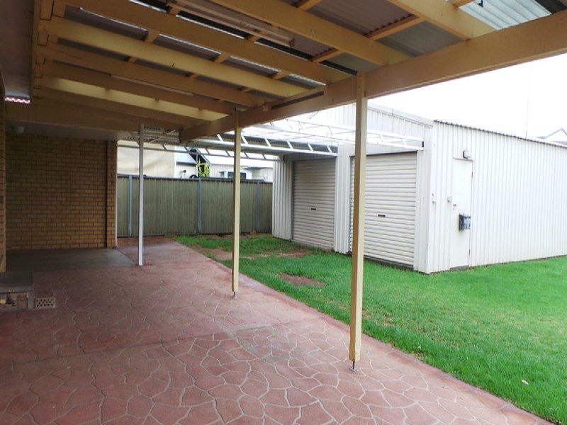 15 Kurrawan Street, Tamworth NSW 2340