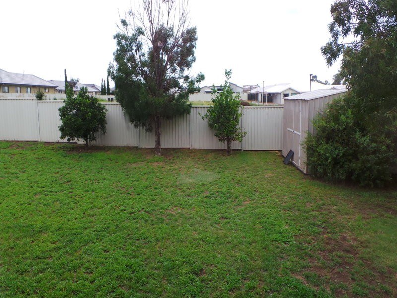 36 Wahroonga Drive, Tamworth NSW 2340