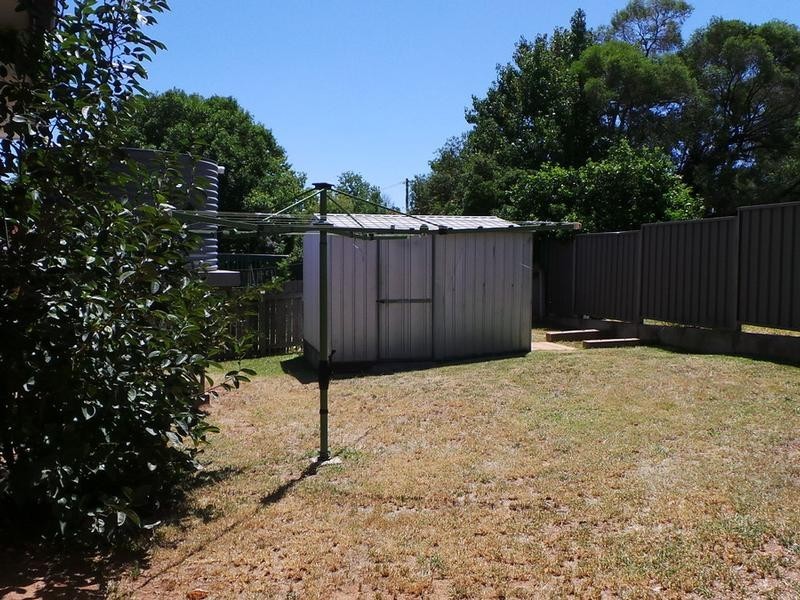 12 Ashburton Street, Tamworth NSW 2340