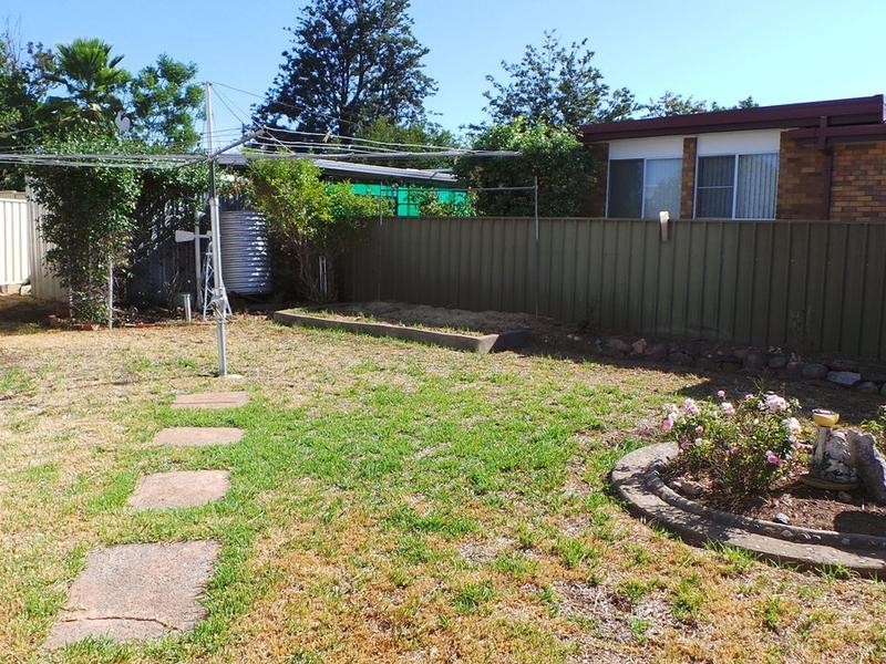 1 Winston Place, Tamworth NSW 2340