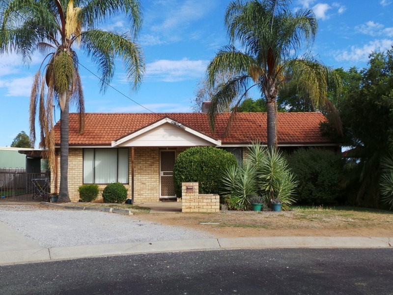 10 Marshall Place, Tamworth NSW 2340