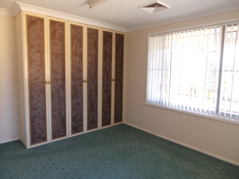 32 McRae Street, Tamworth NSW 2340