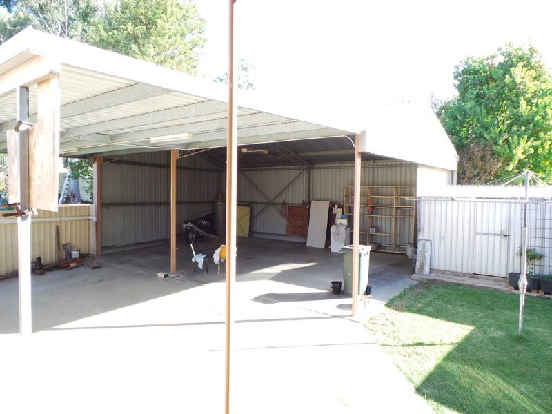 32 McRae Street, Tamworth NSW 2340