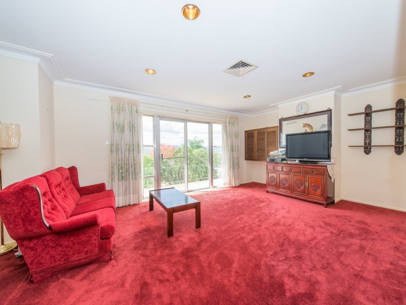 70 Croydon Avenue, Tamworth NSW 2340