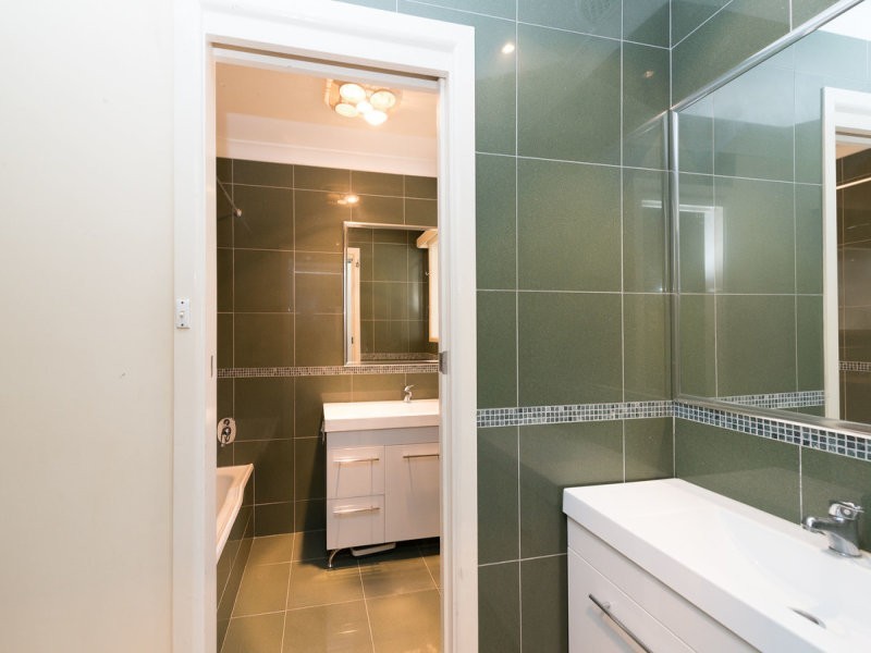 70 Croydon Avenue, Tamworth NSW 2340