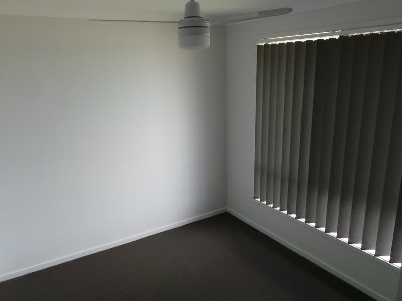 2/64 Tulipwood Crescent, Tamworth NSW 2340