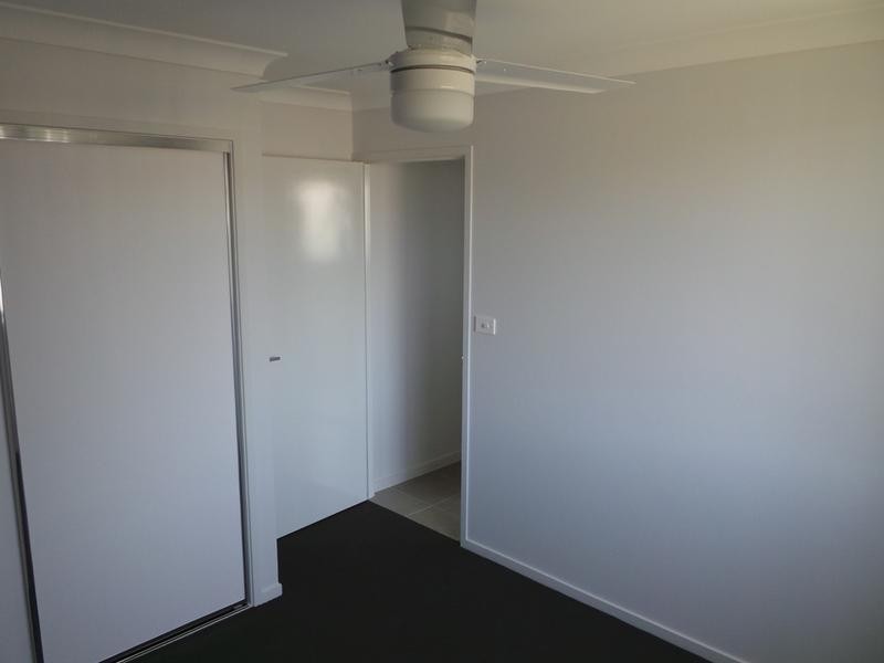 2/64 Tulipwood Crescent, Tamworth NSW 2340