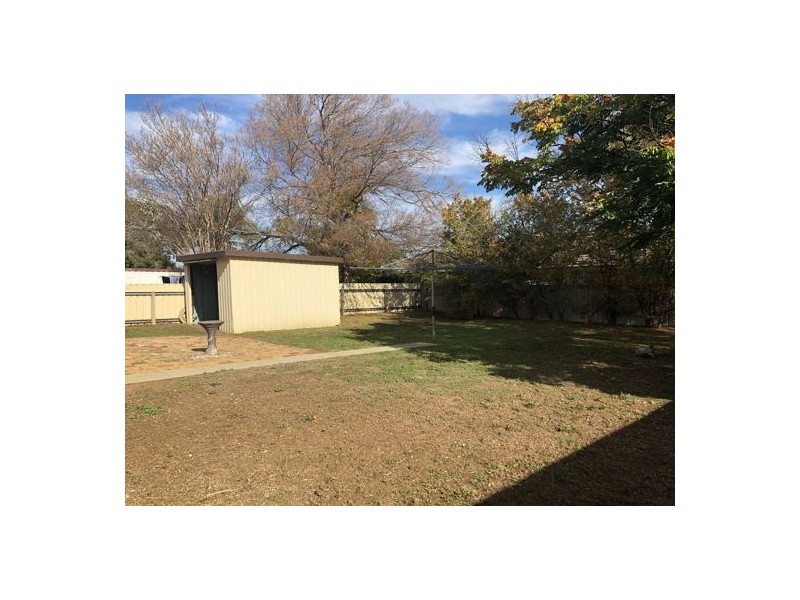 32 John Street, Tamworth NSW 2340