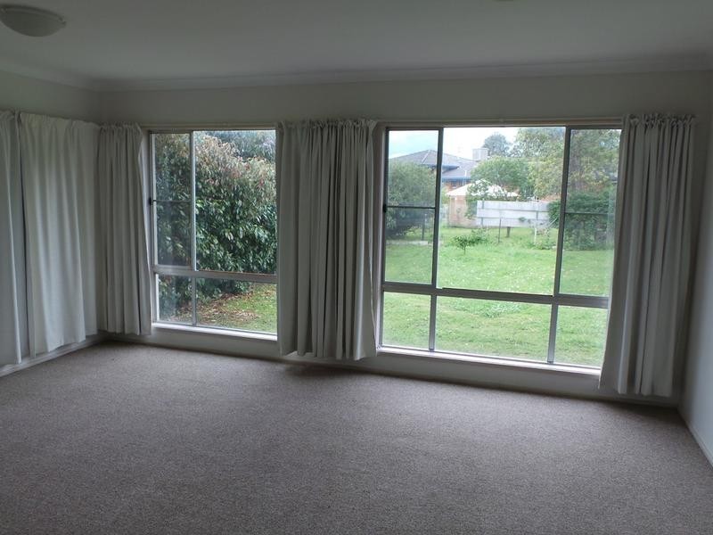 1 Campbell Road, Tamworth NSW 2340