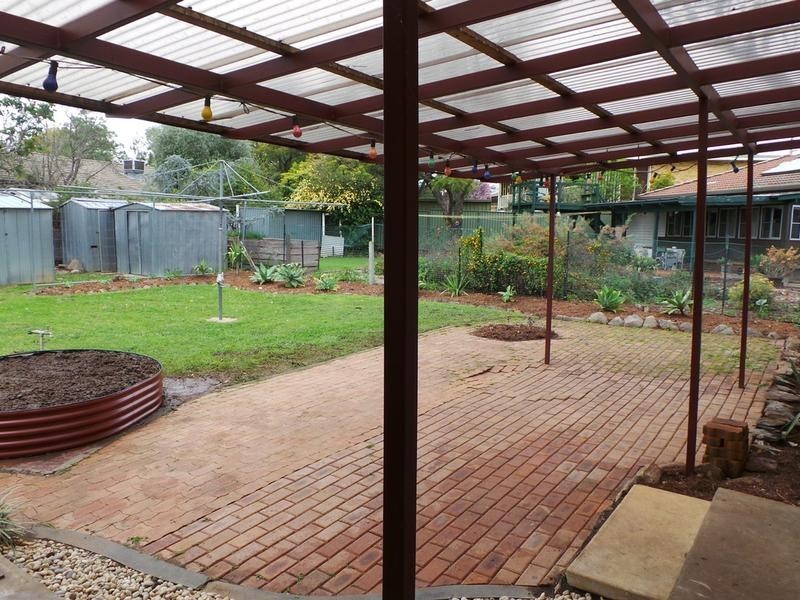 1 Campbell Road, Tamworth NSW 2340