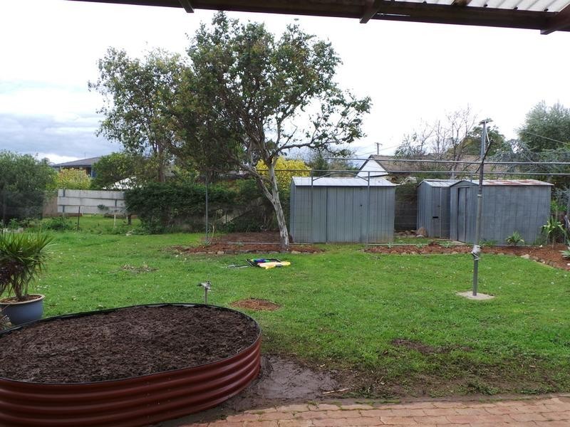 1 Campbell Road, Tamworth NSW 2340