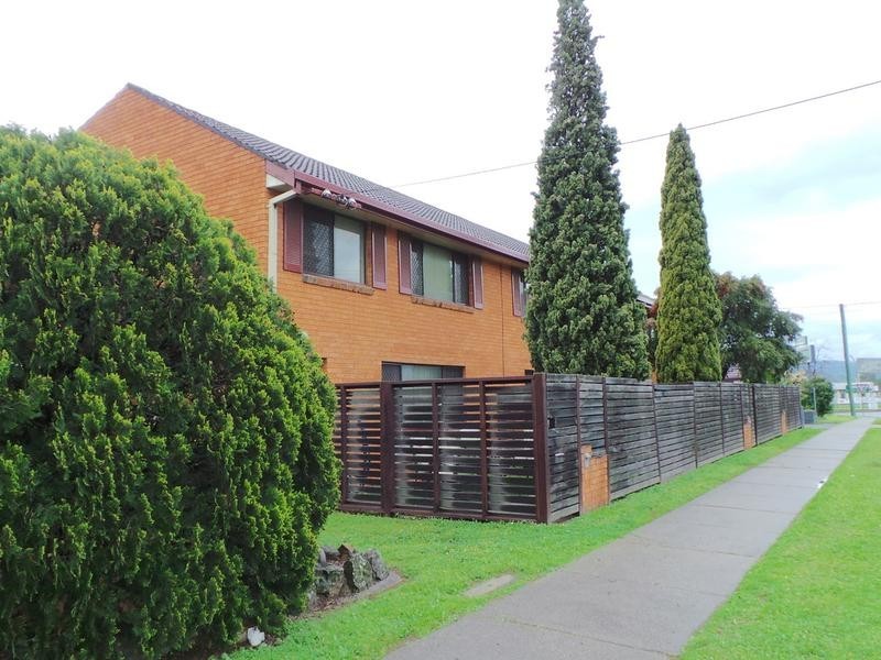 3/33 Florence Lane, Tamworth NSW 2340