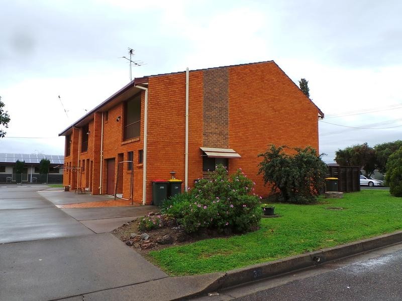 3/33 Florence Lane, Tamworth NSW 2340